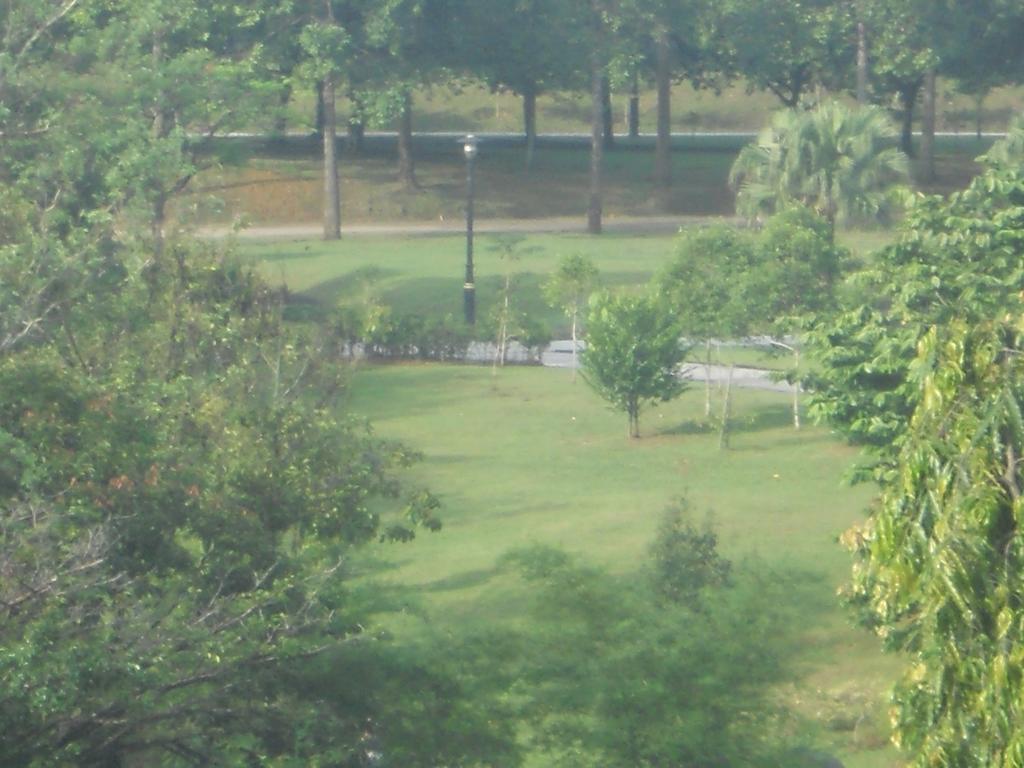 Hotel Royal Palm Lodge Kuala Lumpur Exterior foto
